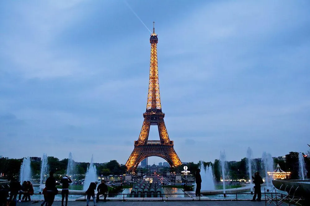 De Sers Champs Elysees 5* Paris